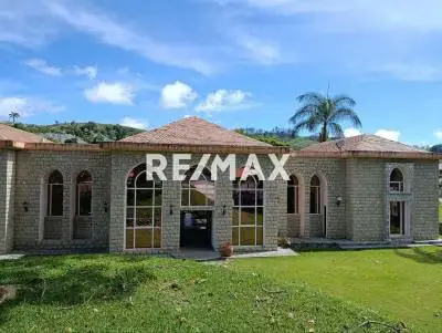 Espectacular Casa en Venta, San Diego de los Altos