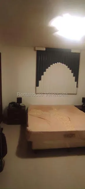Apartamento (1 Nivel) en Alquiler en Av Americo Vespucio, Anzoategui - 3