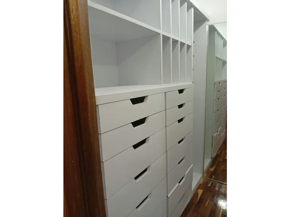 Alquilo fabuloso apartamento 411m2 5hab 6b 3p Los Chorros 9110 - 45