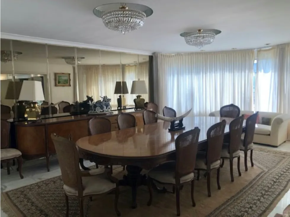 Se Vende Casa 2.070m² 10H+10B+2HS+C.CERRADA-Cumbre de Curumo - 11