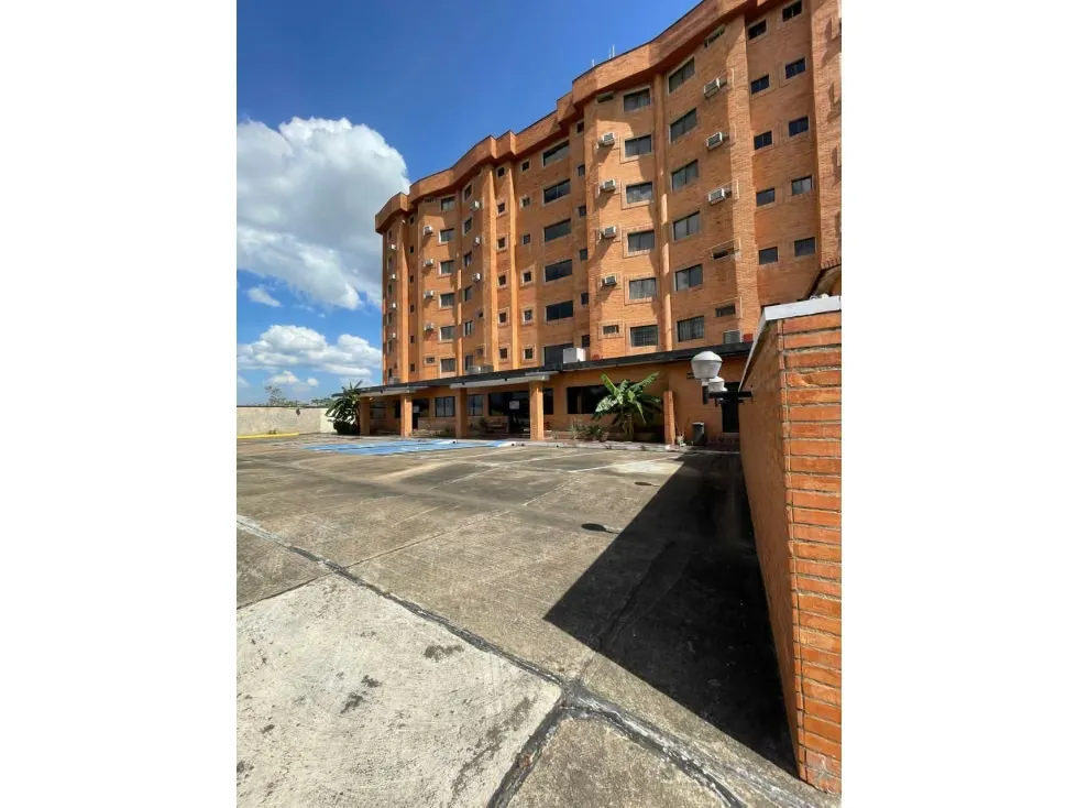VENTA HOTEL CARIPE EN MATURIN DE 5600 M2, 72 HAB, 72 PUESTOS - 21