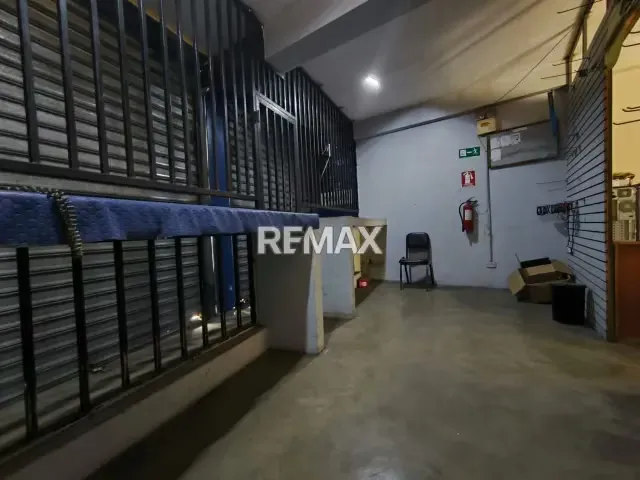 VENDO LOCAL COMERCIAL ZONA REPUESTERA BARQUISIMETO - 14