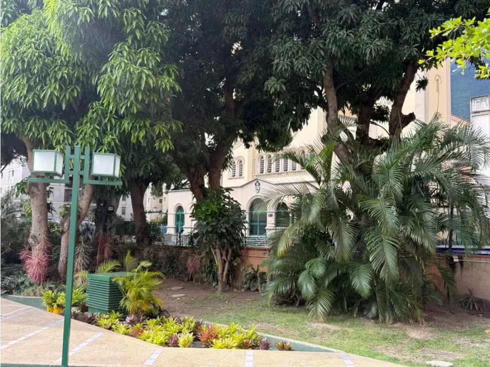 En venta apto 142m Santa Eduvigis.Municipio Sucre. Caracas - 27