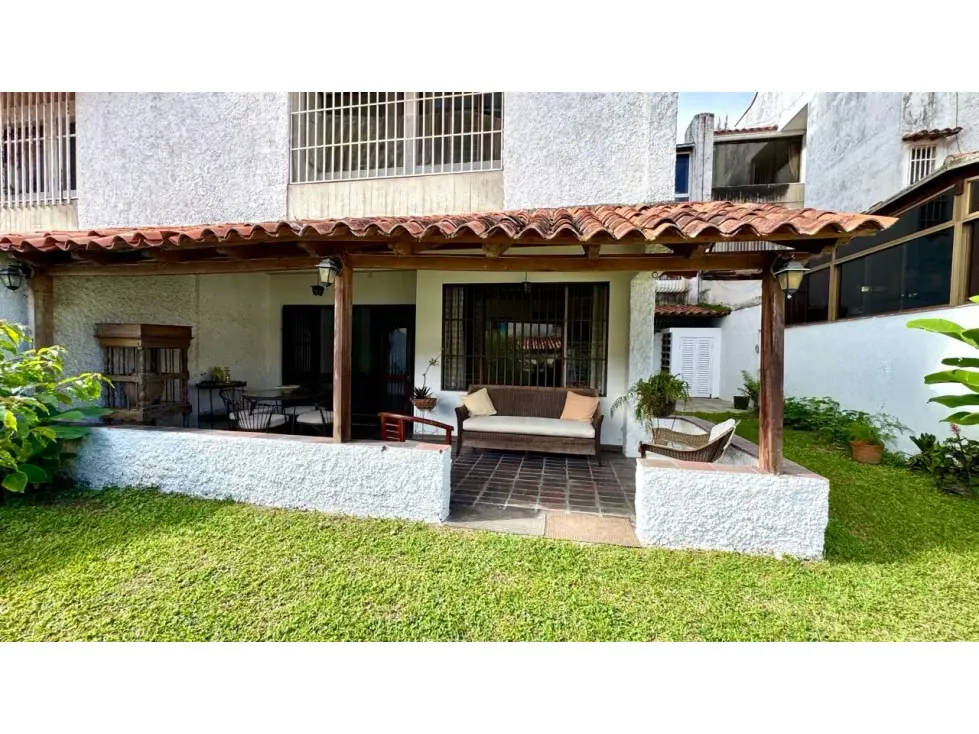Vendo casa/chalet con anexo 263+79m2 La Boyera 3703