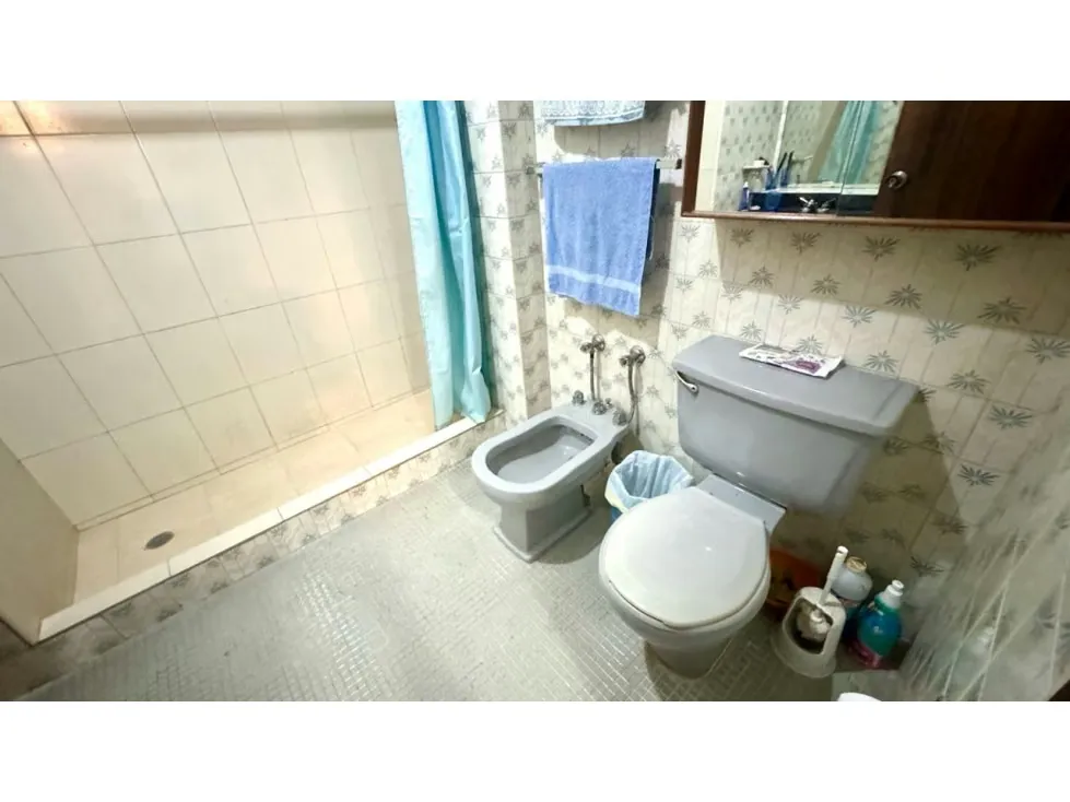 Vendo casa/chalet con anexo 263+79m2 La Boyera 3703 - 26