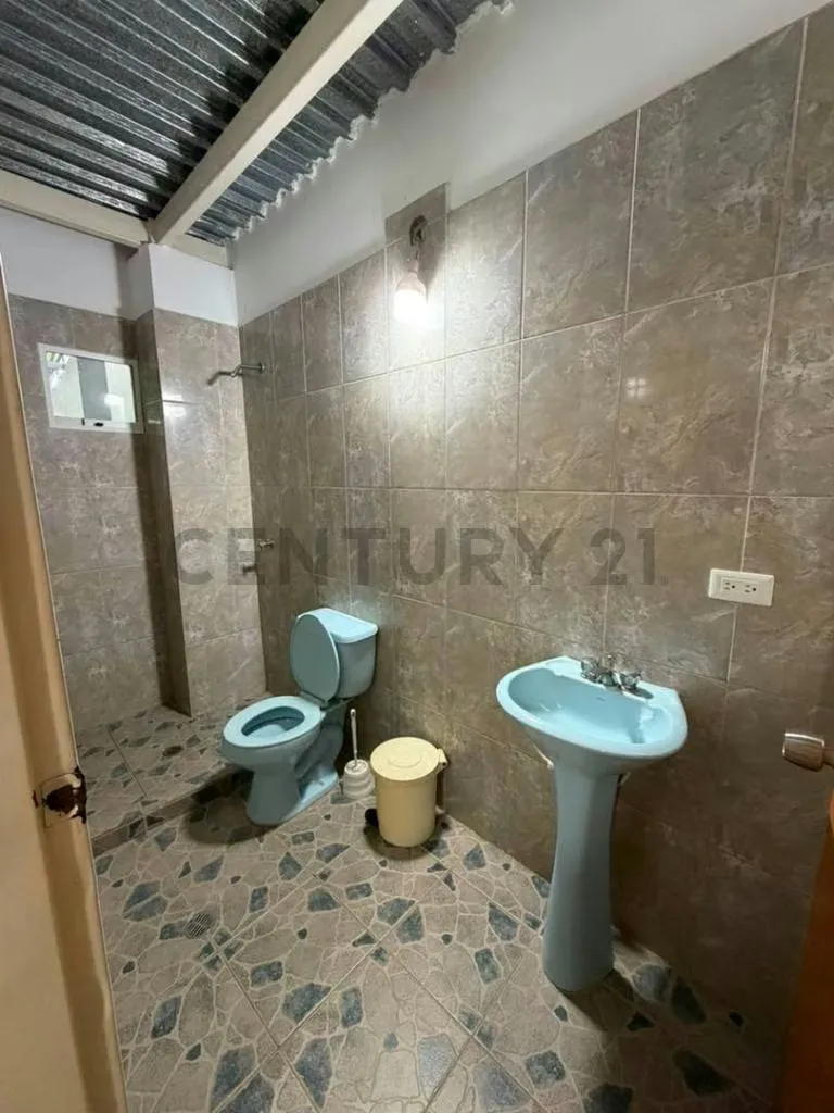 VENTA DE GALPON SECTOR BARRIO SUCRE BARCELONA ANZOATEGUI - 8