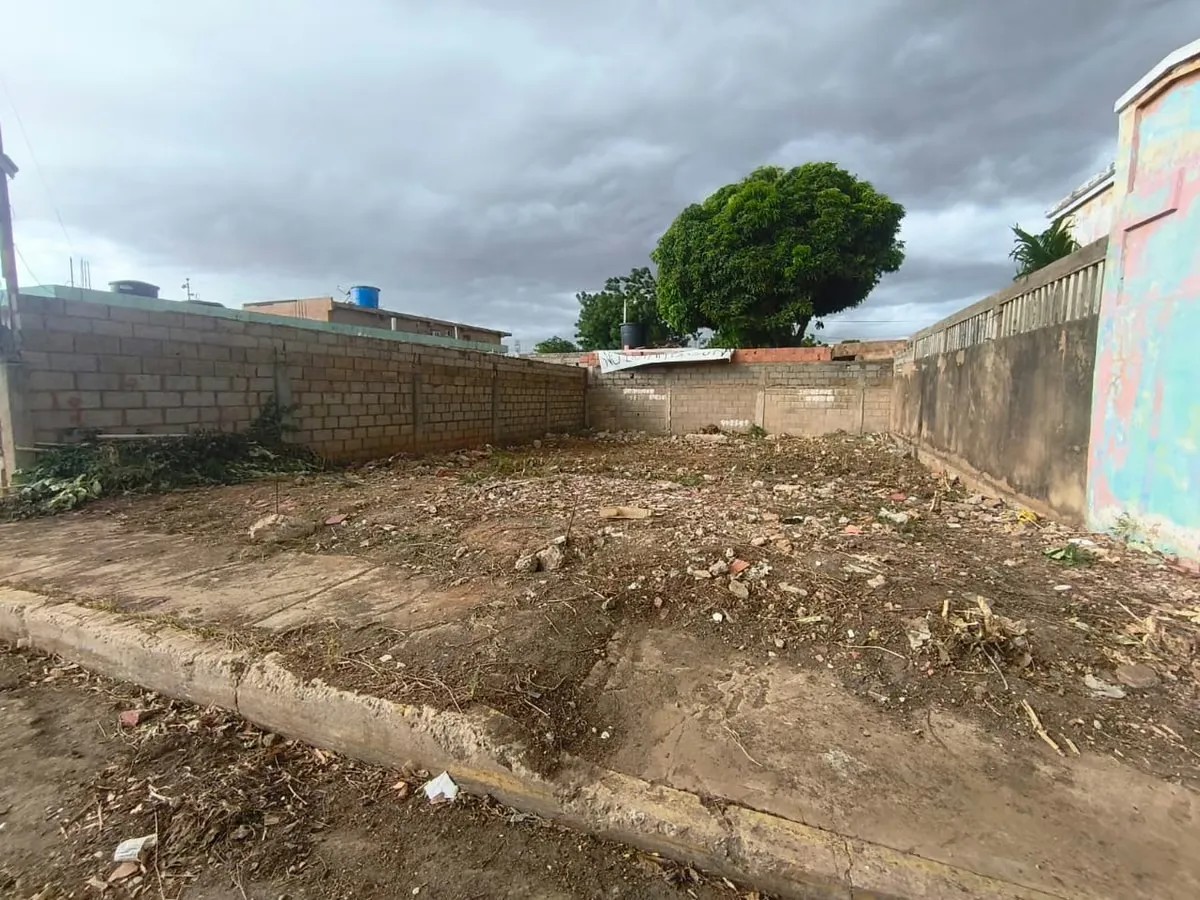 Terreno en Lomas del valle II