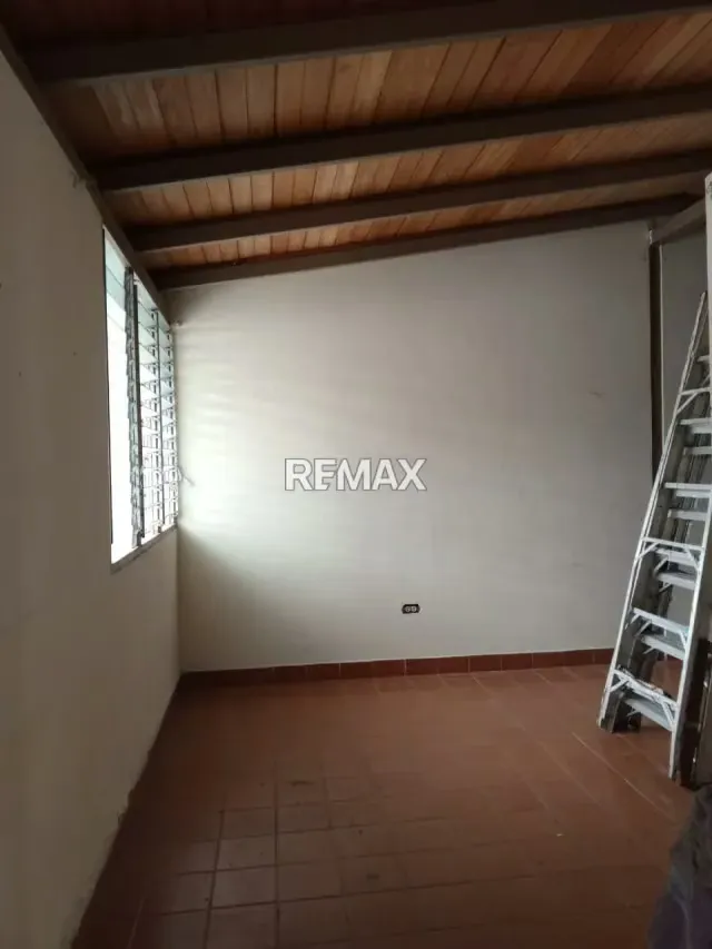 Casa en Venta - 3