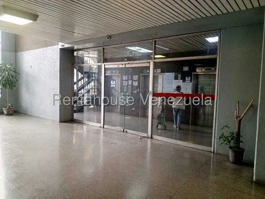 Apartamento (Duplex) en Venta en Parque Central, Distrito Metropolitano - 9