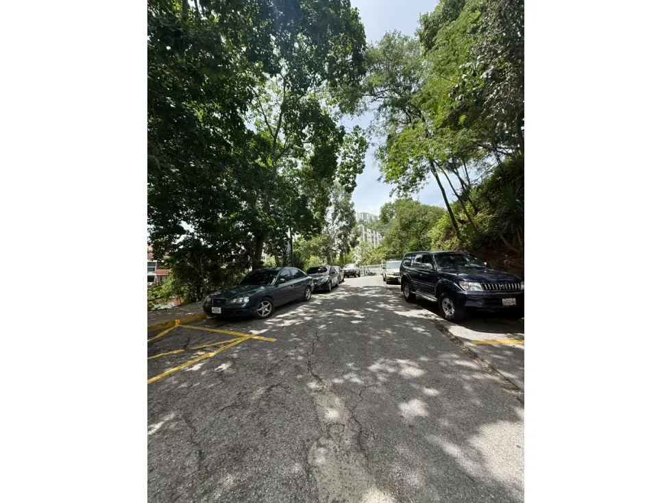 Se alquila Apto 264m² 3h+1s/2b+2s/2p Santa Rosa de Lima - 24