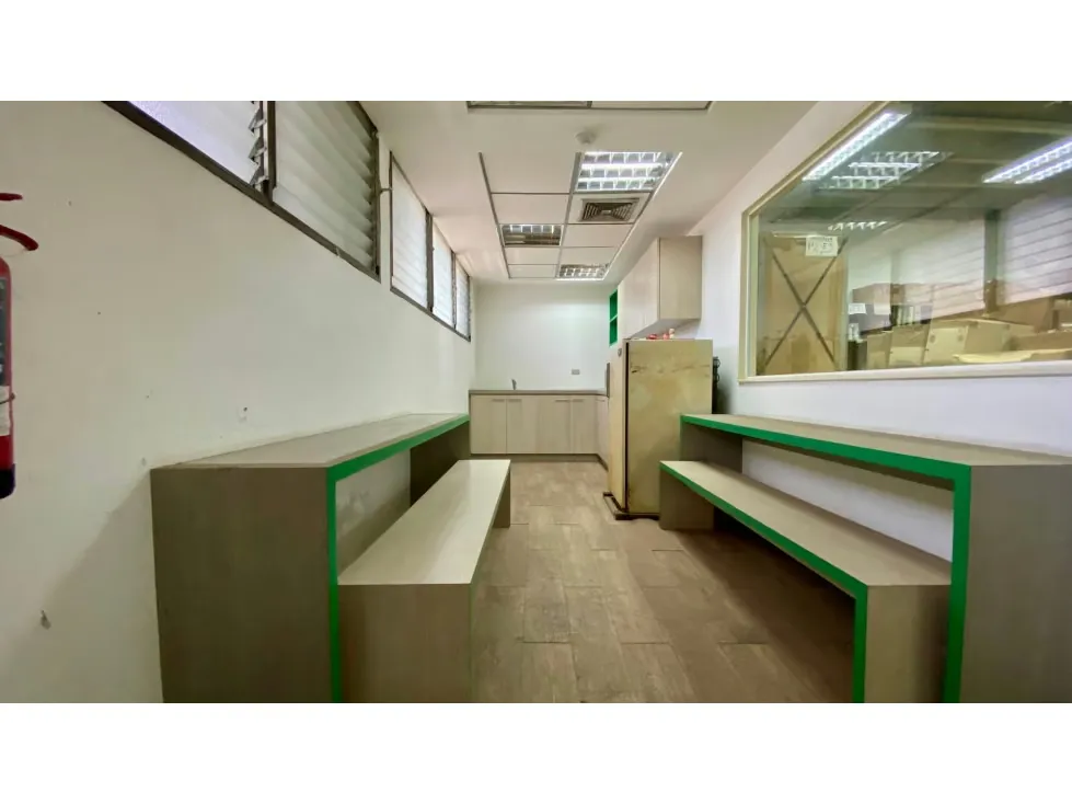 Vendo edificio industrial 4.200m2 Guarenas 0916 - 44