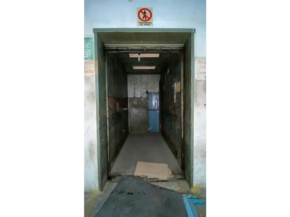 Vendo edificio industrial 4.200m2 Guarenas 0916 - 48