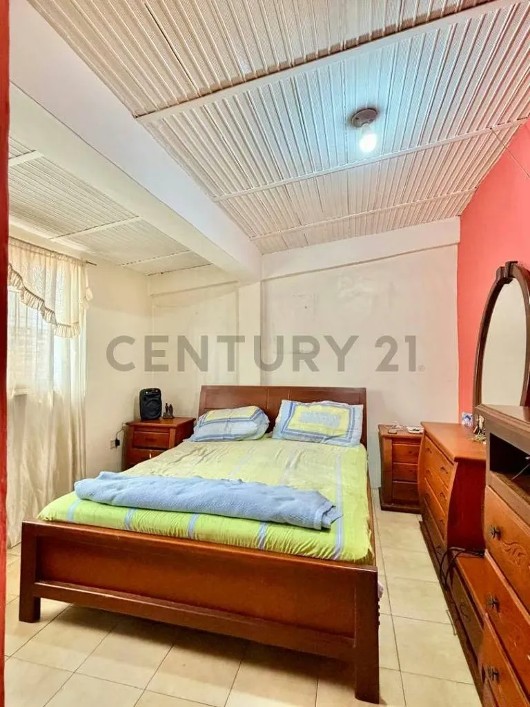 Venta Casa en Av. Rotaria La Concordia - 13