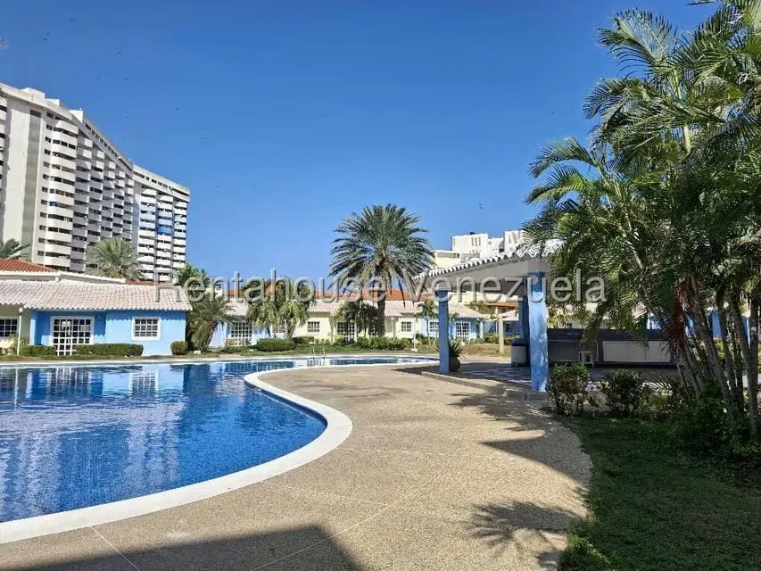 Apartamento (1 Nivel) en Venta en Porlamar, Nueva Esparta - 4