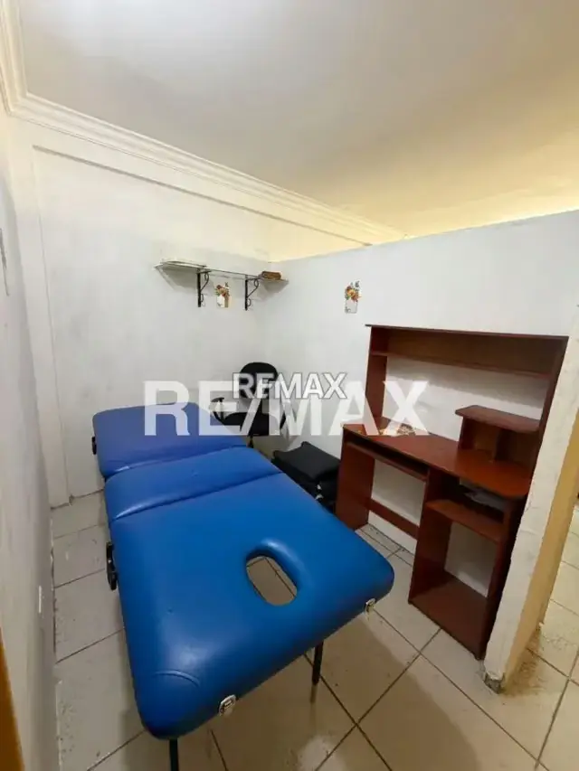 Casa Amplia para Remodelar