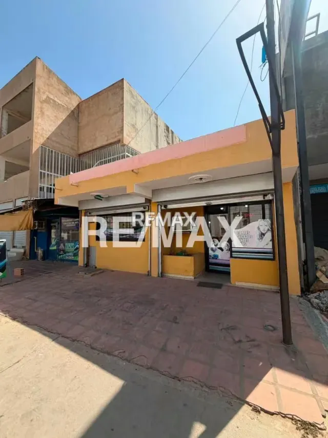 Casa Amplia para Remodelar - 7