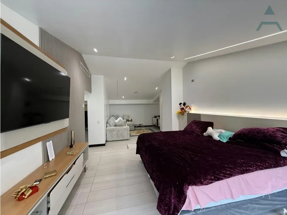 Se vende Apto PH 674m² 4h+2s/4b+2s/4p Sebucan - 14