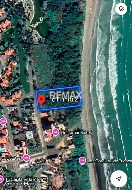 EN VENTA TERRENO COMERCIAL CON 611 METROS CUADRADOS A ORILLA DE PLAYA