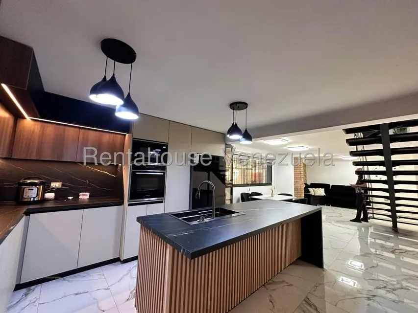 Casa (Duplex) en Venta en El Limon, Aragua - 11