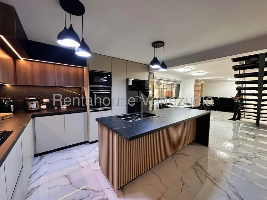 Casa (Duplex) en Venta en El Limon, Aragua - 12