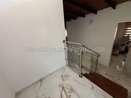 View 25