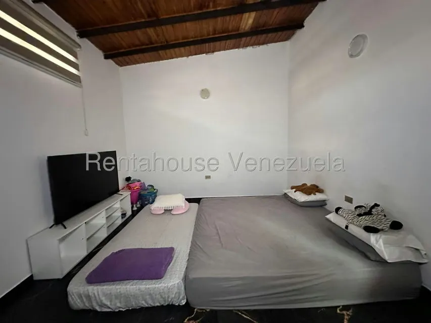 Casa (Duplex) en Venta en El Limon, Aragua - 28
