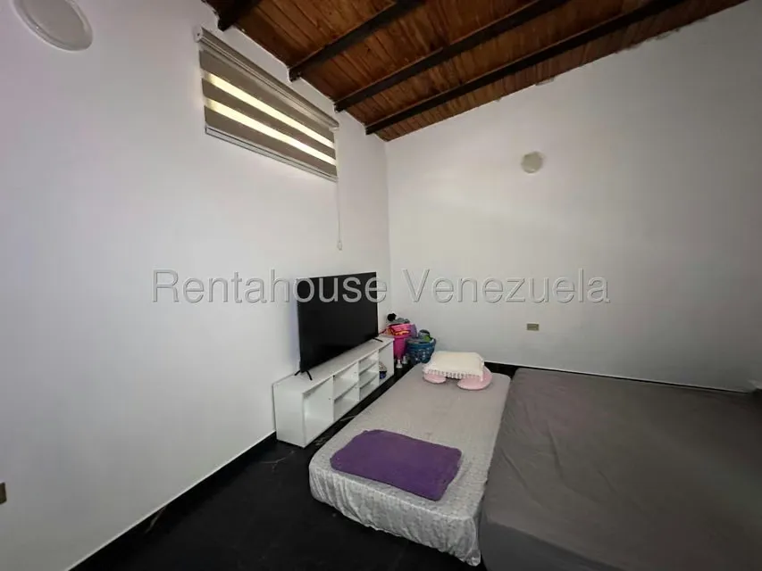 Casa (Duplex) en Venta en El Limon, Aragua - 29