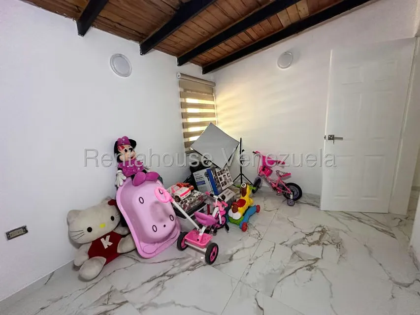 Casa (Duplex) en Venta en El Limon, Aragua - 38