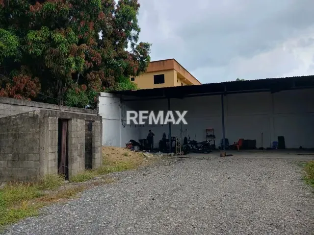 En Venta Terreno con bienhechurias ubicado en Guanare, Av. Principal del Sector La Importancia, Guanare, Portuguesa, Venezuela - 3