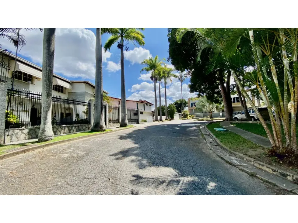 Vendo casa 900m2 Macaracuay 5417 - 2
