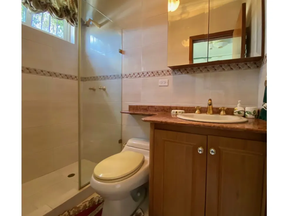 Vendo casa 900m2 Macaracuay 5417 - 25