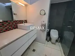 View 10