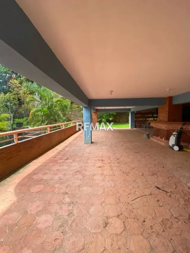 CASA EN VENTA CERRO VERDE - 11