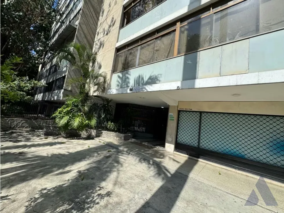 Alquilo consultorio odontológico 6m2 Altamira 4444 - 2