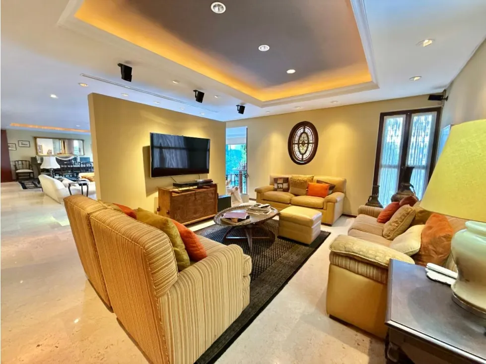 Se vende apto 300 m2 2h+s/3b+s/4p Altamira - 8