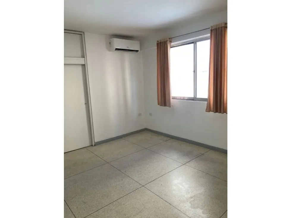 En alquiler oficina 59m2 Los Dos Caminos 9276 - 2