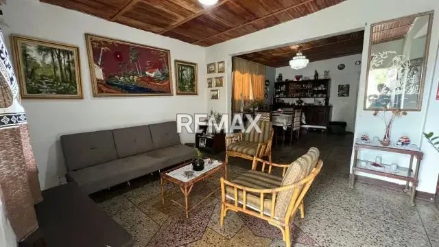 2 Casas para uso Residencial o Comercial - 12