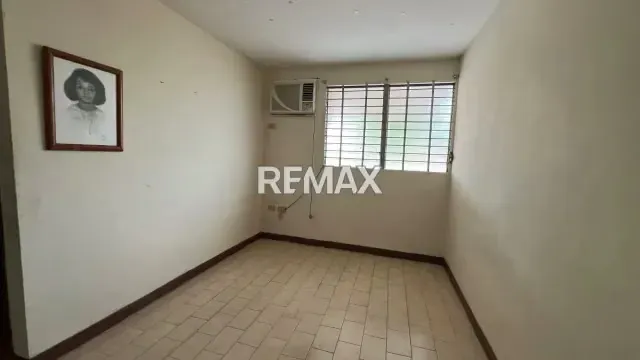 2 Casas para uso Residencial o Comercial - 3