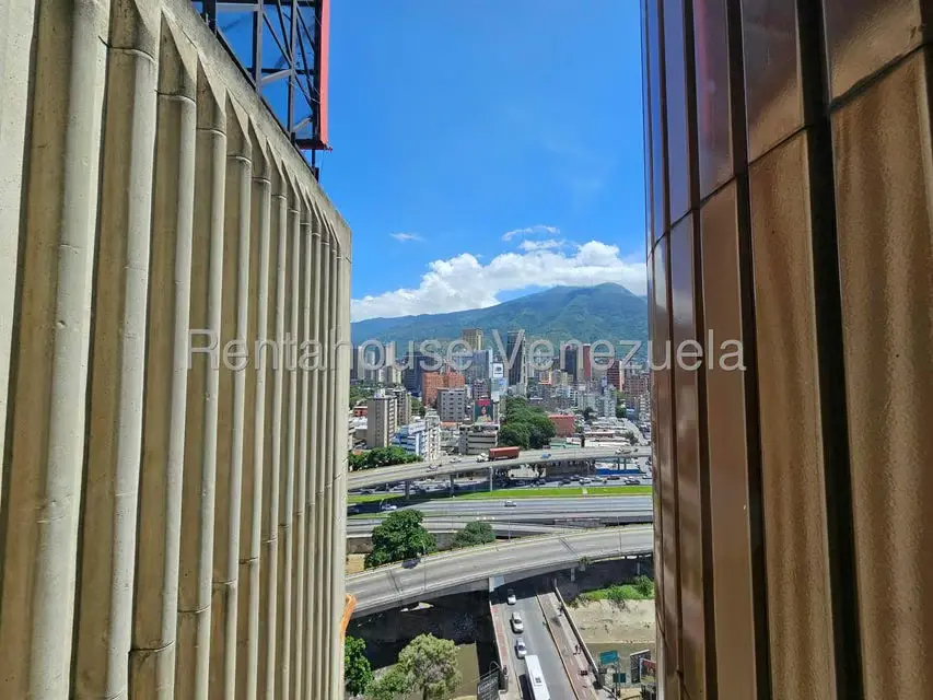 Oficina en Alquiler en Bello Monte, Distrito Metropolitano - 7