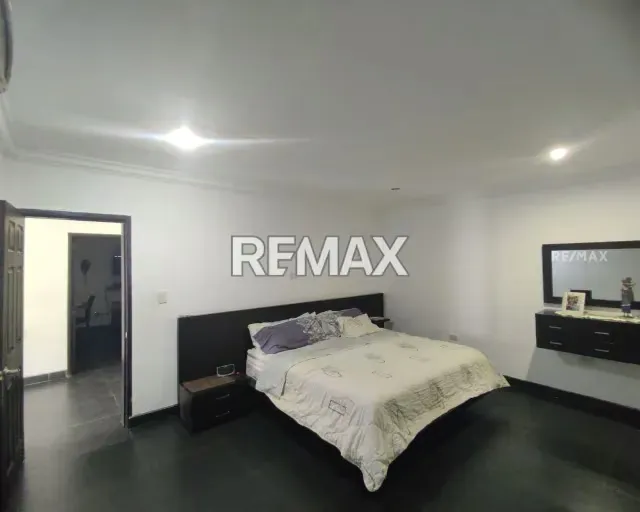 EN VENTA AMPLIA CASA, EN JUAN GRIEGO, URB. EL CARDENAL, ISLA DE MARGARITA. - 10