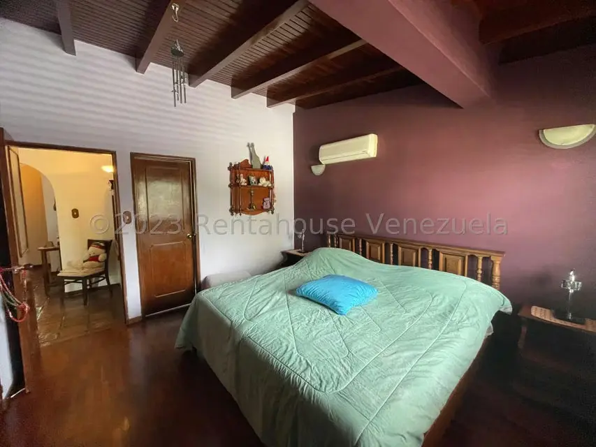 Casa (Multipes Niveles) en Venta en La Lagunita Country Club, Distrito Metropolitano - 28