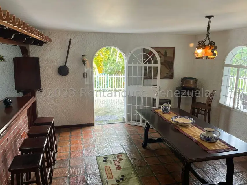 Casa (Multipes Niveles) en Venta en La Lagunita Country Club, Distrito Metropolitano - 60