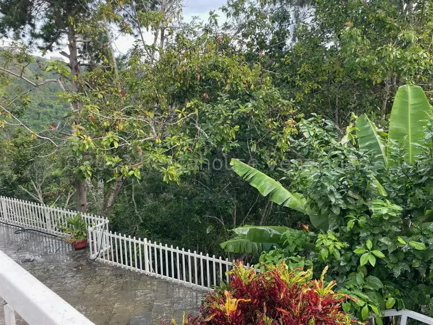 Casa (Multipes Niveles) en Venta en La Lagunita Country Club, Distrito Metropolitano - 76