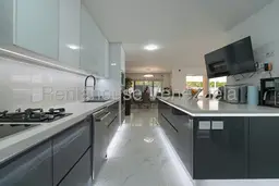 View 14