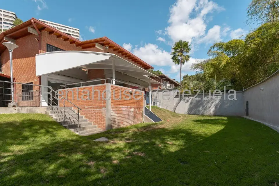 Casa (Duplex) en Venta en La Tahona, Distrito Metropolitano - 32
