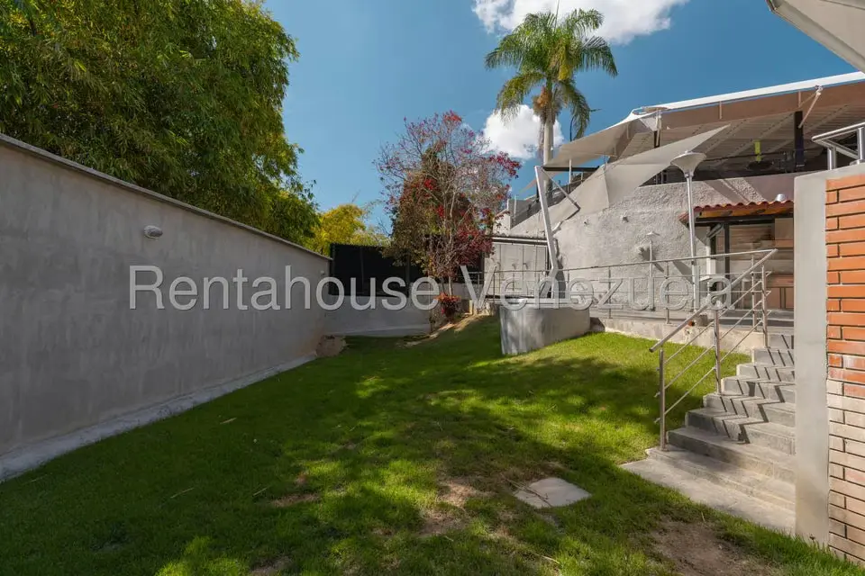 Casa (Duplex) en Venta en La Tahona, Distrito Metropolitano - 35