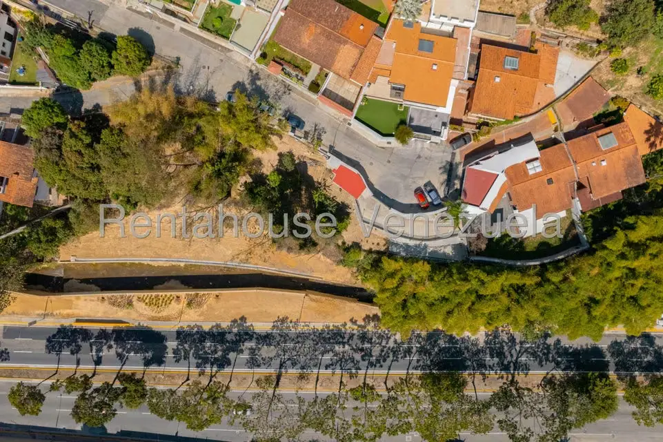 Casa (Duplex) en Venta en La Tahona, Distrito Metropolitano - 60