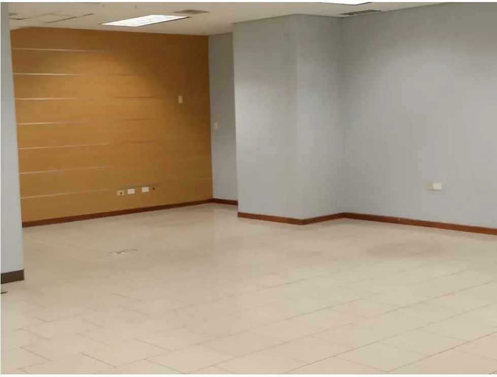 Alquilo local comercial 203m2 El Paraiso 4437 - 6