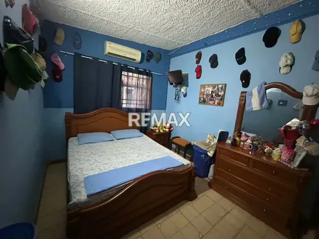 HERMOSA CASA EN VENTA EN LA ZONA DEL LIMON - 6