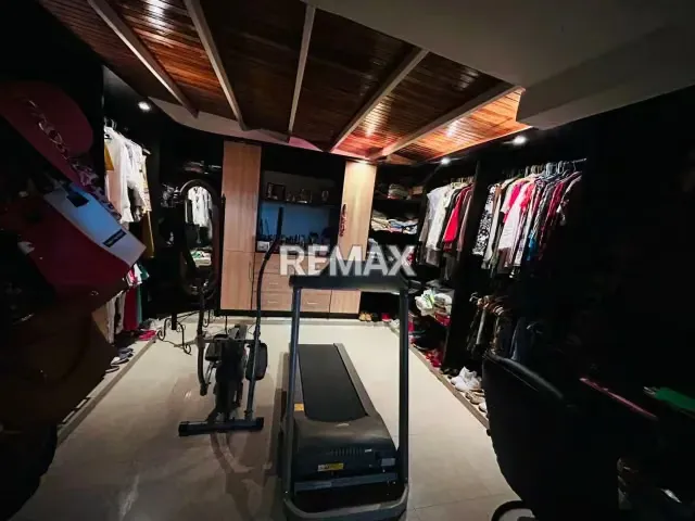 HERMOSA CASA EN VENTA EN LA ZONA DEL LIMON - 7